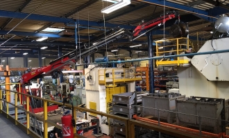 Levage d'un embrayage de presse 2300 kg