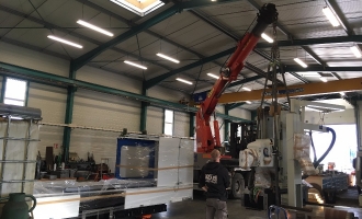 Manutention pour assemblage d'une fraiseuse numérique